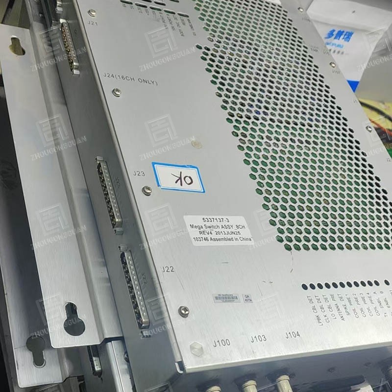 In che modo il Mega Switch GE 5337137-3 migliora l'affidabilità elettrica?